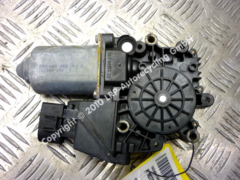 Audi A6 C5 Fensterhebermotor hinten rechts BJ1997